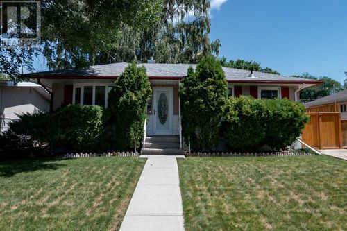 1915 18 Ave S, Lethbridge, AB, T1K1C4 | Card Image
