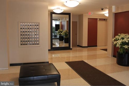 apt-511b-522 21st St Nw, WASHINGTON, DC, 20006-5020 | Card Image