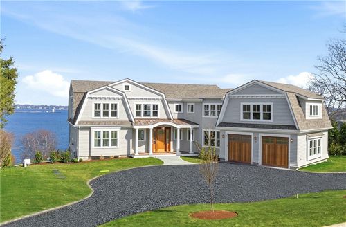 19 Sea Ridge Dr, Saunderstown, RI, 02874-2451 | Card Image