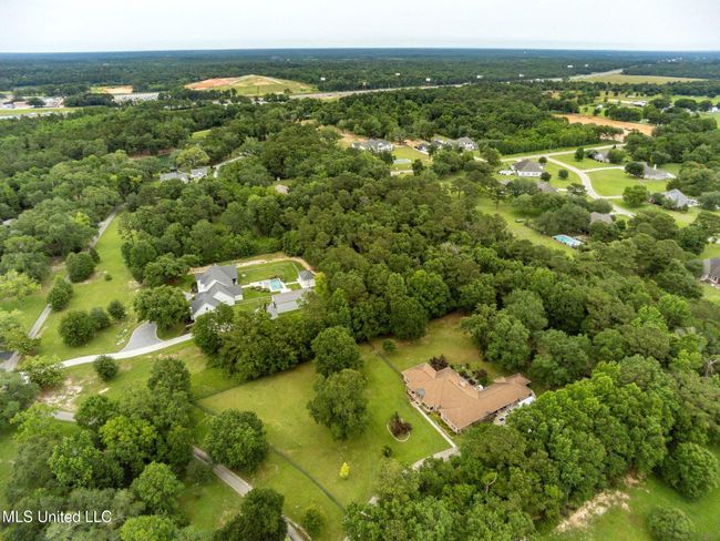 Lazy Acres | Image 24