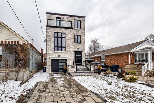 76 Haverson Blvd, York, ON, M6M3J9 | Card Image