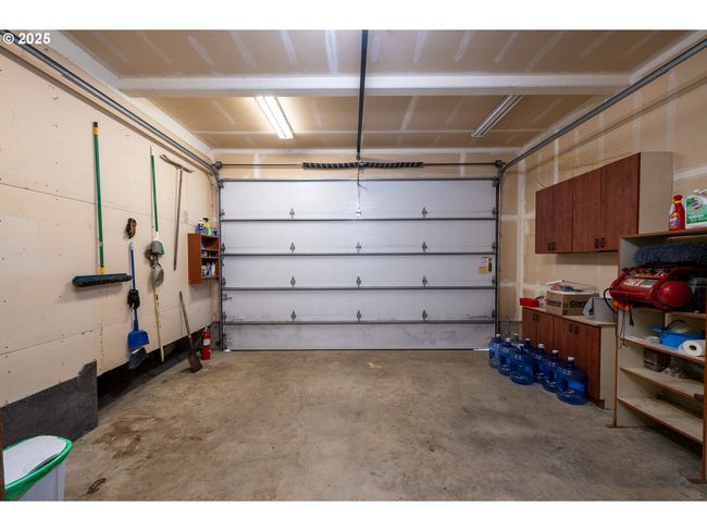 25100 Foss Rd, House other with 4 bedrooms, 3 bathrooms and 1 parking in Nehalem OR | Image 37