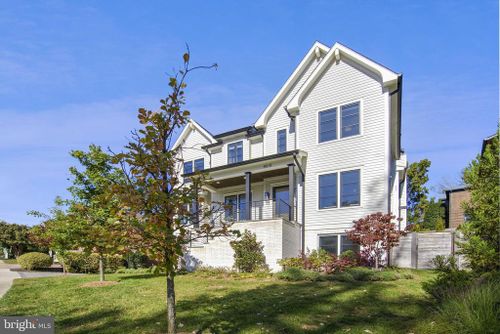 4015 Vacation Lane, ARLINGTON, VA, 22207 | Card Image