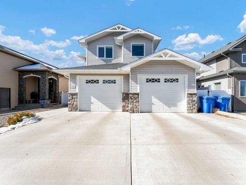 391 Sterling Crescent Se, Medicine Hat, AB, T1B0N6 | Card Image