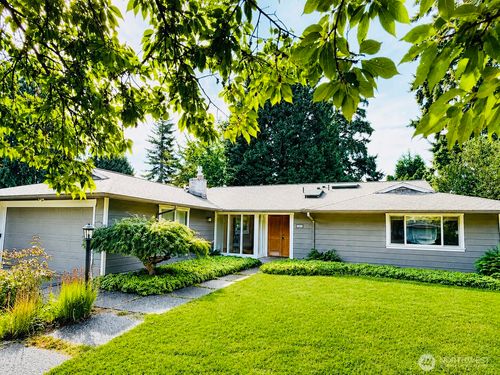 10509 Ne 197th St, Bothell, WA, 98011-2425 | Card Image