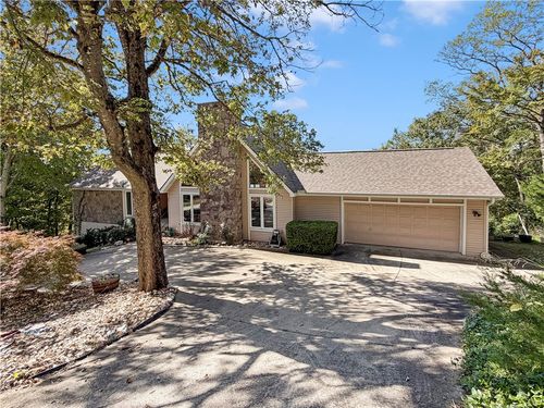 297 Holiday Island Dr, Holiday Island, AR, 72631-4713 | Card Image