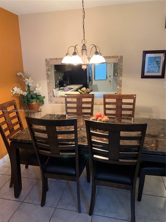 APT-103F - 330 Se 2 Nd St, Condo with 1 bedrooms, 1 bathrooms and null parking in Hallandale Beach FL | Image 7