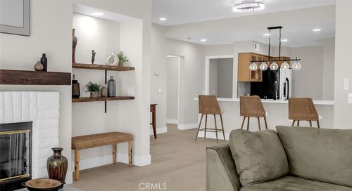 280 Vista Royale Cir W, Palm Desert, CA, 92211-1740 | Card Image