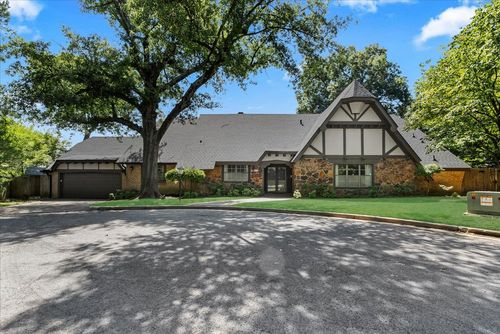 3115 S Delaware Place, Tulsa, OK, 74105 | Card Image
