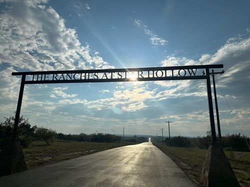 514 Hollow Dr, Lipan, TX, 76462-2040 | Card Image