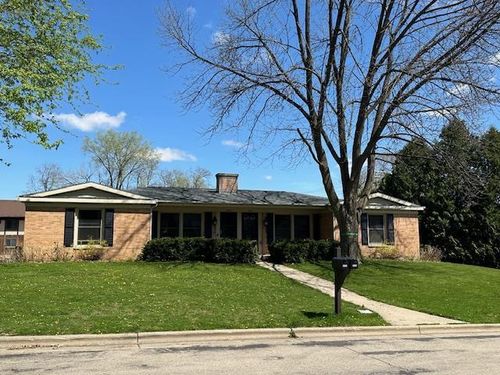 6606-6604-6606 Columbus Dr, MIDDLETON, WI, 53562-2815 | Card Image