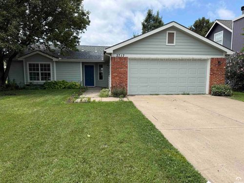 2717 Wildflower Dr, Lawrence, KS, 66047-1893 | Card Image