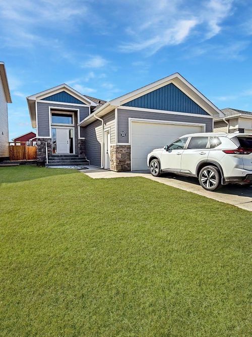308 Greenwood Place, Coalhurst, AB, T0L0V2 | Card Image