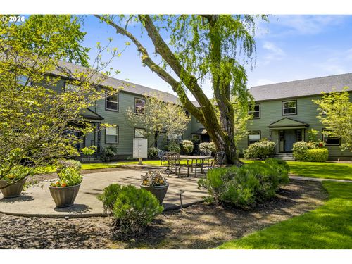 3719 Se 42nd Ave, Portland, OR, 97206 | Card Image