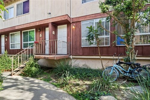 d11-7320 Lennox Avenue, Van Nuys, CA, 91405 | Card Image