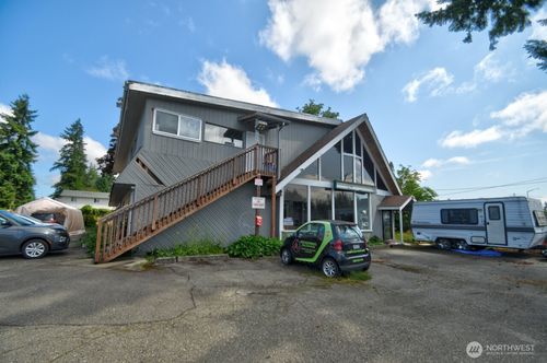 6906 Martin Way E, Olympia, WA, 98516-5567 | Card Image