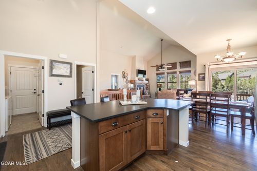 263 Summit Lift Ct, Granby, CO, 80446-5998 | Card Image