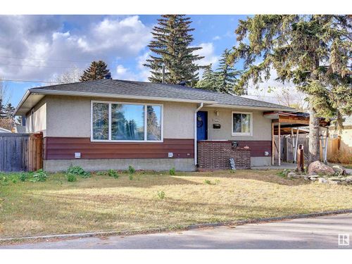9220 75 St Nw, Edmonton, AB, T6C2H4 | Card Image