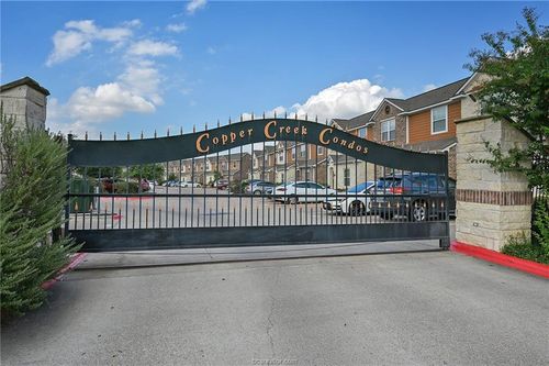 308-301 Southwest Pkwy, College Station, TX, 77840-5146 | Card Image