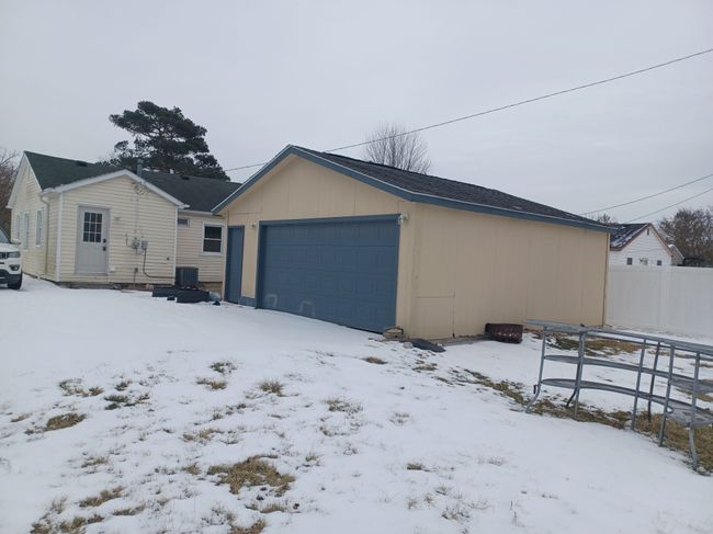 58785 Chennault Dr, House other with 3 bedrooms, 1 bathrooms and null parking in New Haven MI | Image 4