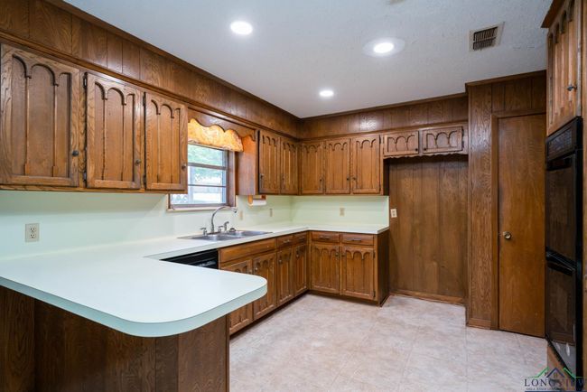 107 Tulip St, House other with 3 bedrooms, 3 bathrooms and null parking in White Oak TX | Image 27