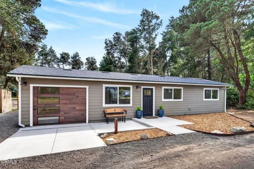 31301 Turner Rd, Fort Bragg, CA, 95437-8744 | Card Image