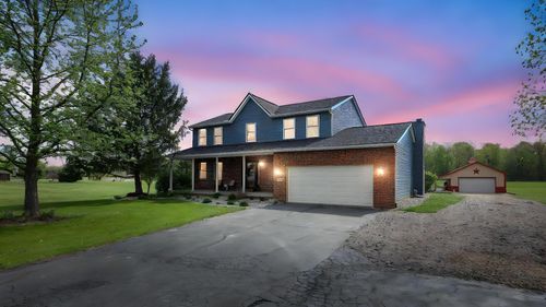 7652 Nichols Ln, Johnstown, OH, 43031-8196 | Card Image