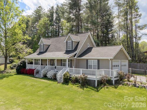 5 Pottery Terrace Trl, Flat Rock, NC, 28731-8614 | Card Image