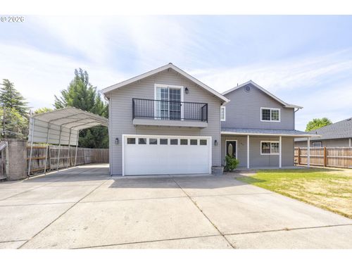 196 Nadine Ln, Central Point, OR, 97502-2086 | Card Image