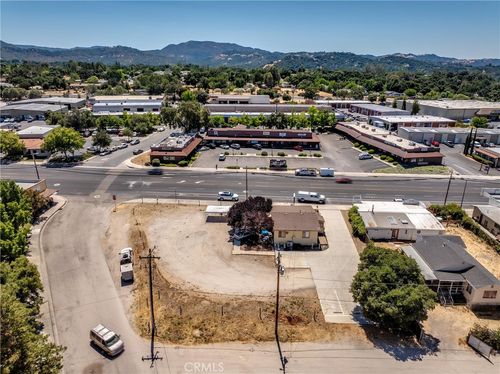 8575 El Camino Real, Atascadero, CA, 93422-5327 | Card Image