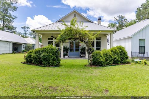 6023 Clayton Ct, Saint Francisville, LA, 70775-9520 | Card Image