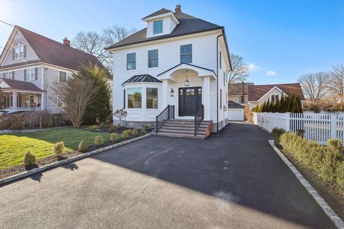 74 Davison Pl, Rockville Centre, NY, 11570-5309 | Card Image