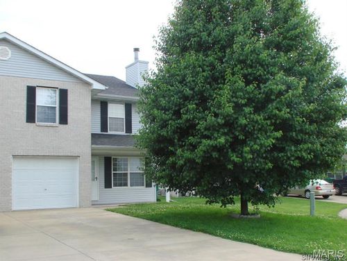551 Ponderosa Ave, O Fallon, IL, 62269-2555 | Card Image