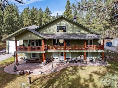 14 White Mesa Rd, Banks, ID, 83602-5001 | Card Image