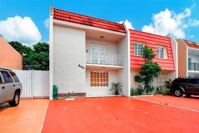 0 - 899 W 79th Pl, Townhouse with 2 bedrooms, 2 bathrooms and null parking in Hialeah FL | Image 1