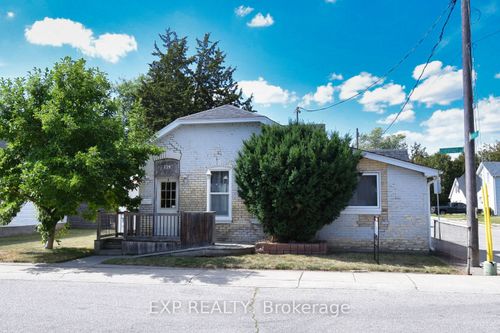 139 Chestnut Ave, Brantford, ON, N3T4C8 | Card Image
