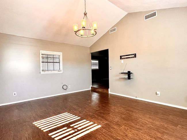 823 W 7 Th St, House other with 4 bedrooms, 2 bathrooms and 1 parking in Big Spring TX | Image 9