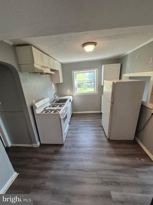 3-1501 Mount Holly Rd, Burlington, NJ, 08016-3737 | Card Image