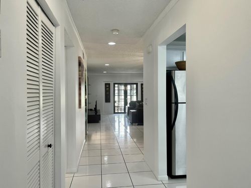 apt-20g-21365 Cypress Hammock Dr, Boca Raton, FL, 33428-1981 | Card Image