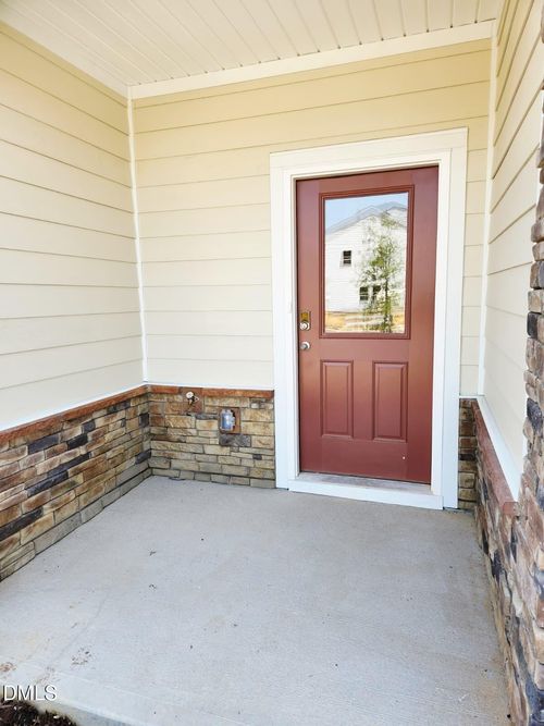 250 Brook Farm Ln, Fuquay Varina, NC, 27526-4339 | Card Image