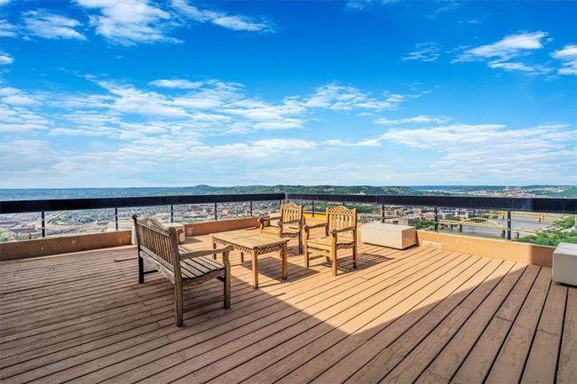 APT-780E - 1 Trimont Ln, Condo with 3 bedrooms, 3 bathrooms and 2 parking in Mt Washington PA | Image 26
