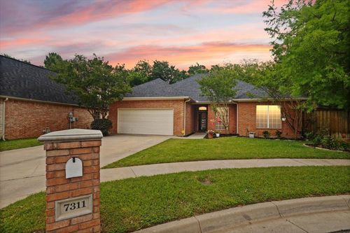 7311 Heritage Oaks Drive, Arlington, TX, 76001 | Card Image