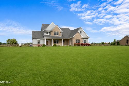 23153 Pargillis Rd, Perrysburg, OH, 43551-9609 | Card Image