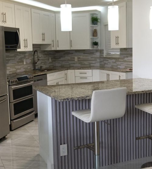 202-5749 Camino Del Sol, Boca Raton, FL, 33433-6564 | Card Image