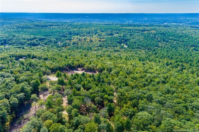 612 Cook Hill Rd, Home with 0 bedrooms, 0 bathrooms and null parking in Killingly CT | Image 26