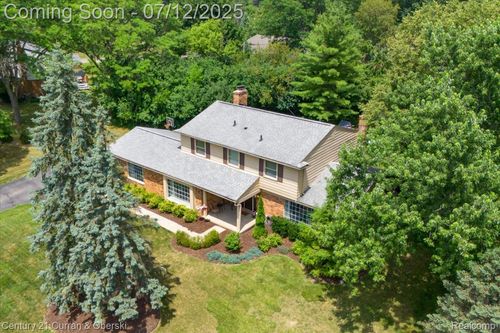 38242 Southfarm Ln, Northville, MI, 48167-9759 | Card Image