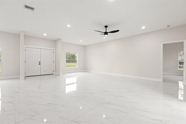 10262 Maybird Ave, House other with 3 bedrooms, 2 bathrooms and null parking in WEEKI WACHEE FL | Image 15