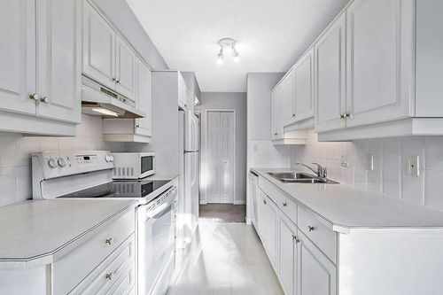 5-366 94 Ave Se, Calgary, AB, T2J5P1 | Card Image