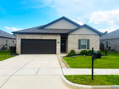 26336 Nash Ln, Athens, AL, 35613-7490 | Card Image