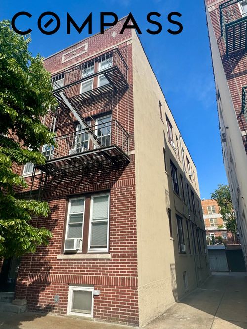 31-29 47th St, Astoria, NY, 11103-1612 | Card Image